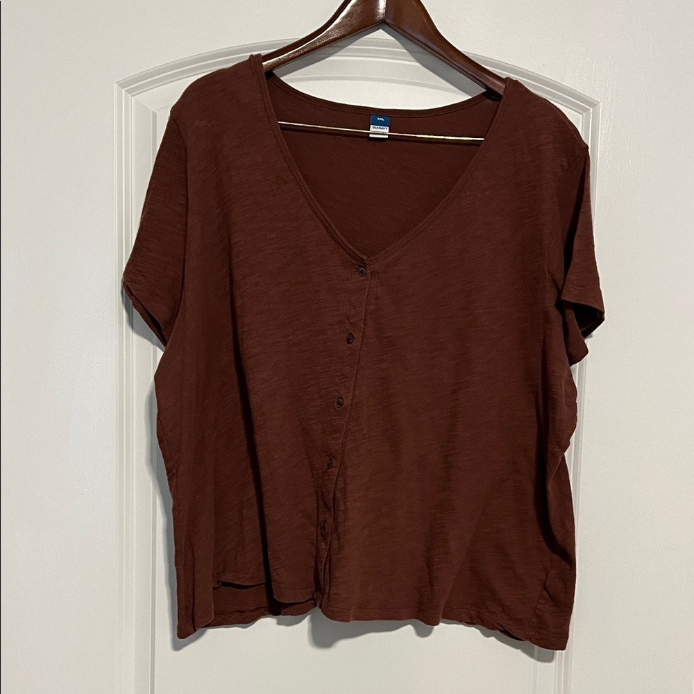 Old Navy Burgundy V-Neck Button-Up Blouse